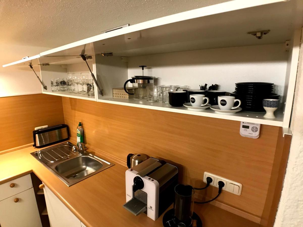Großzügige und gemütliche 2 Zimmer Ferienwohnung nahe Alz und Chiemsee Tacherting Exterior foto
